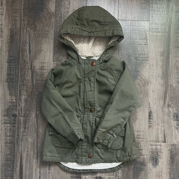 Toddler Girl Old Navy Utility Jacket - Picture 1 of 4